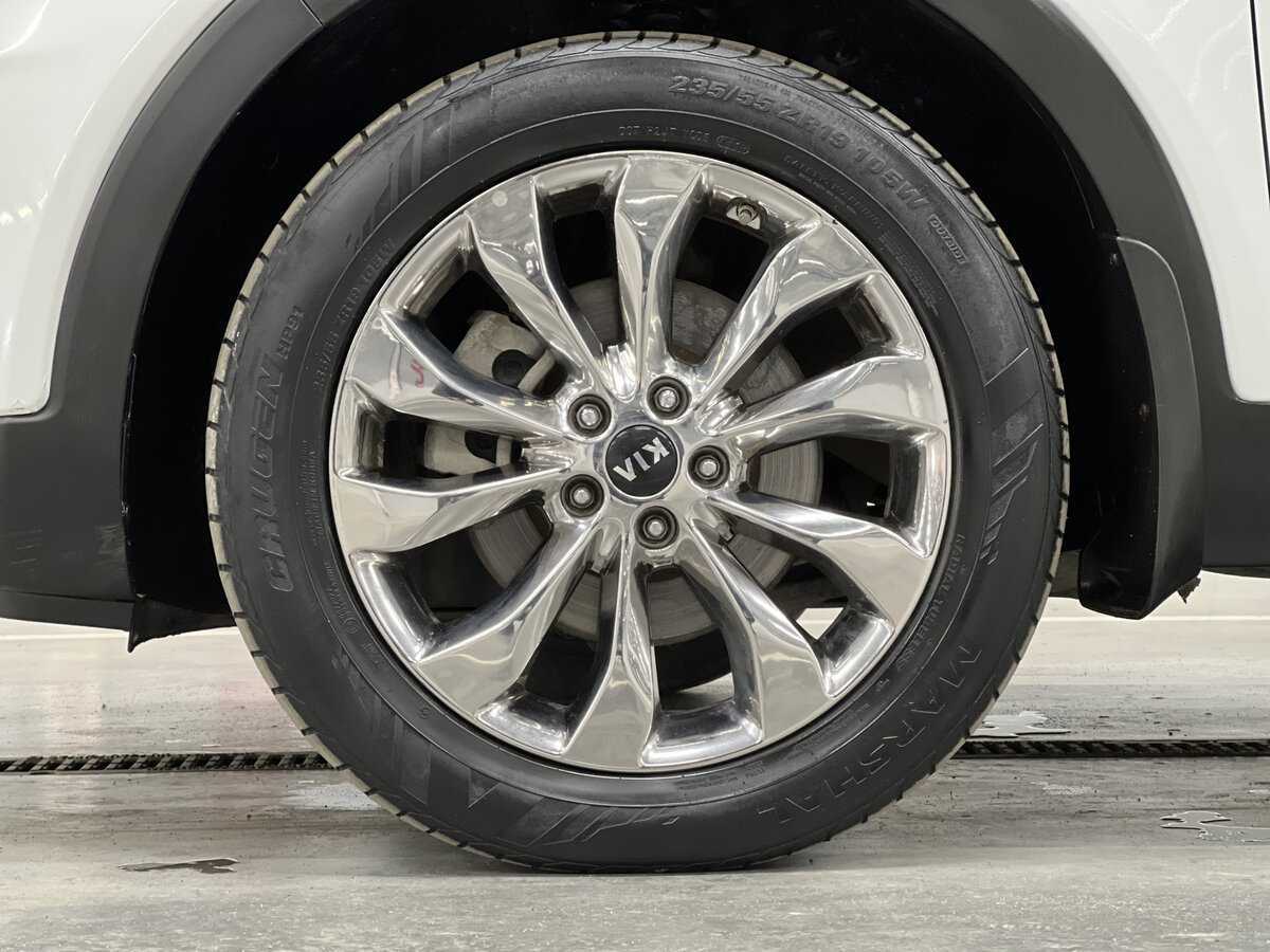 Kia Sorento с пробегом — 2018 год. Фото: #17