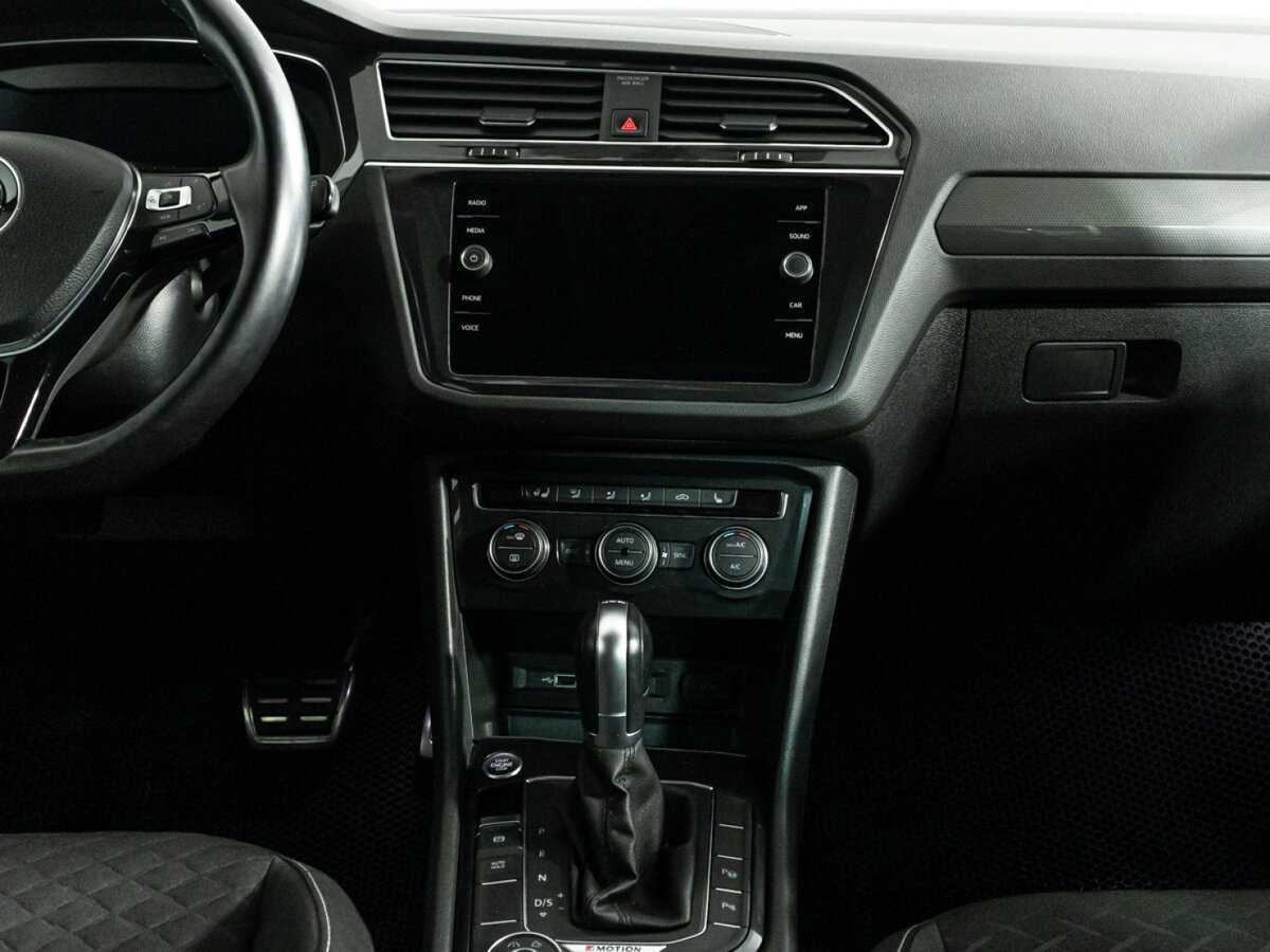 Volkswagen Tiguan с пробегом — 2018 год. Фото: #13