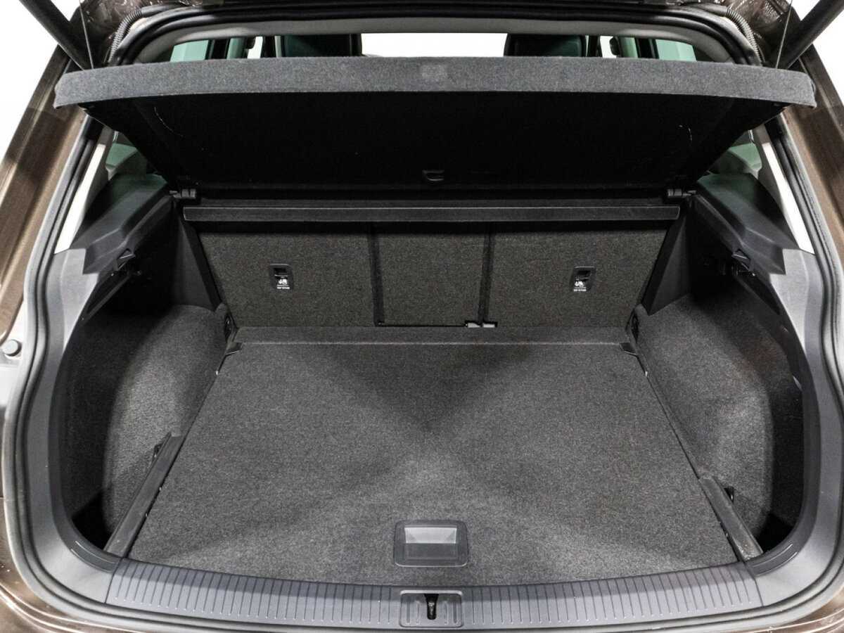 Volkswagen Tiguan с пробегом — 2018 год. Фото: #14