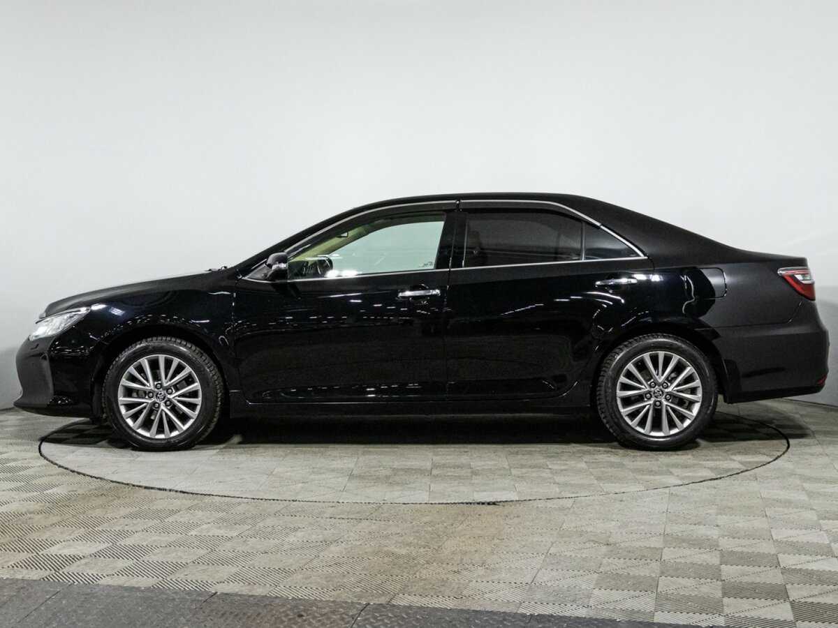 Toyota Camry с пробегом — 2016 год. Фото: #7