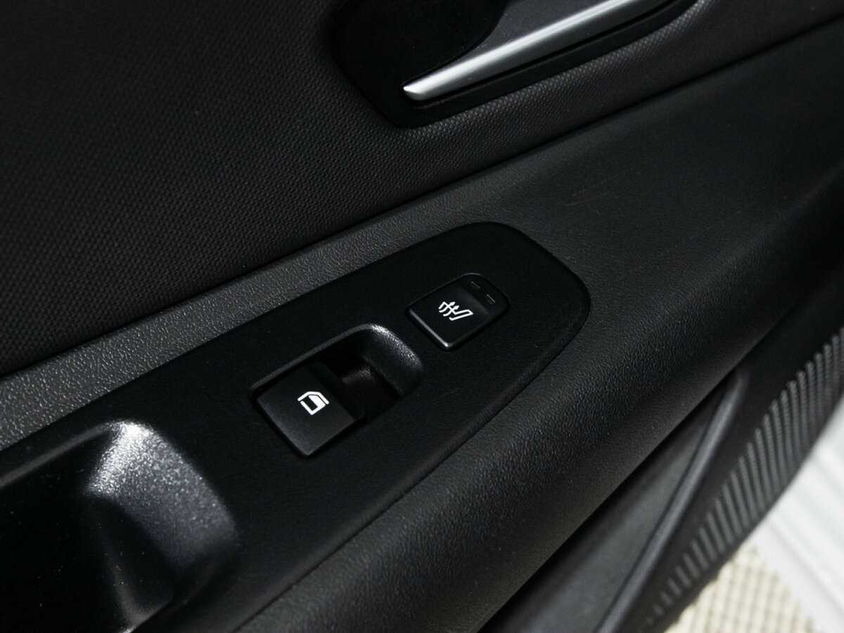 Hyundai Elantra с пробегом — 2023 год. Фото: #17