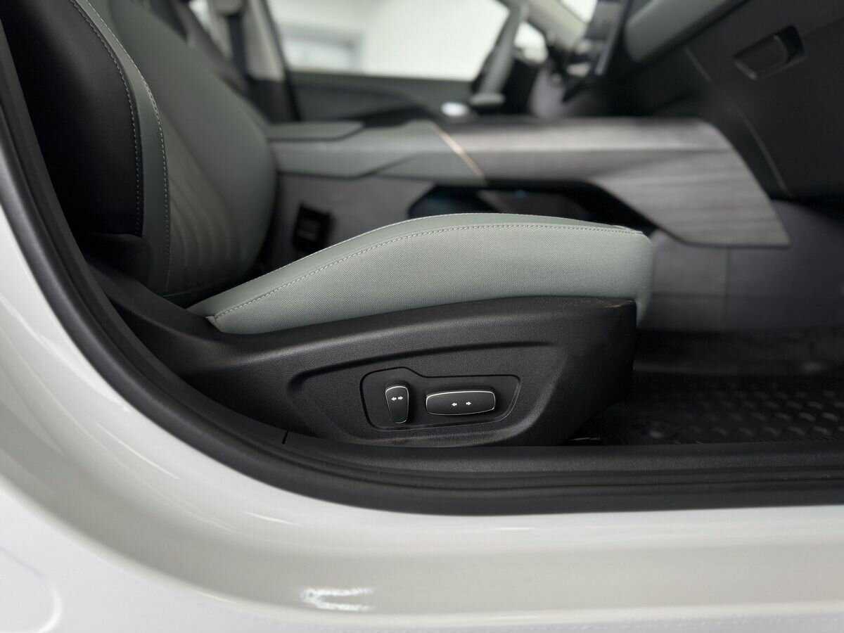 Changan Lamore с пробегом — 2023 год. Фото: #17