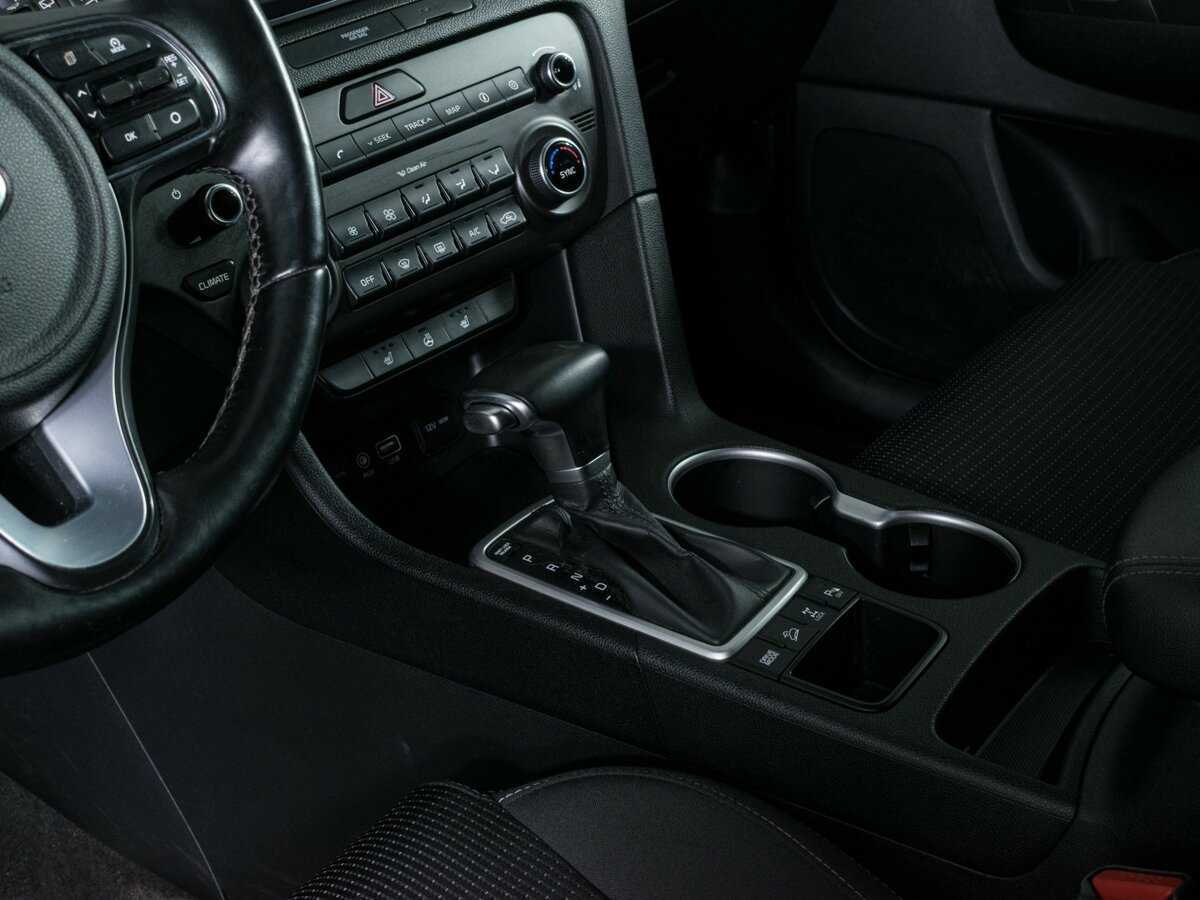 Kia Sportage с пробегом — 2016 год. Фото: #12