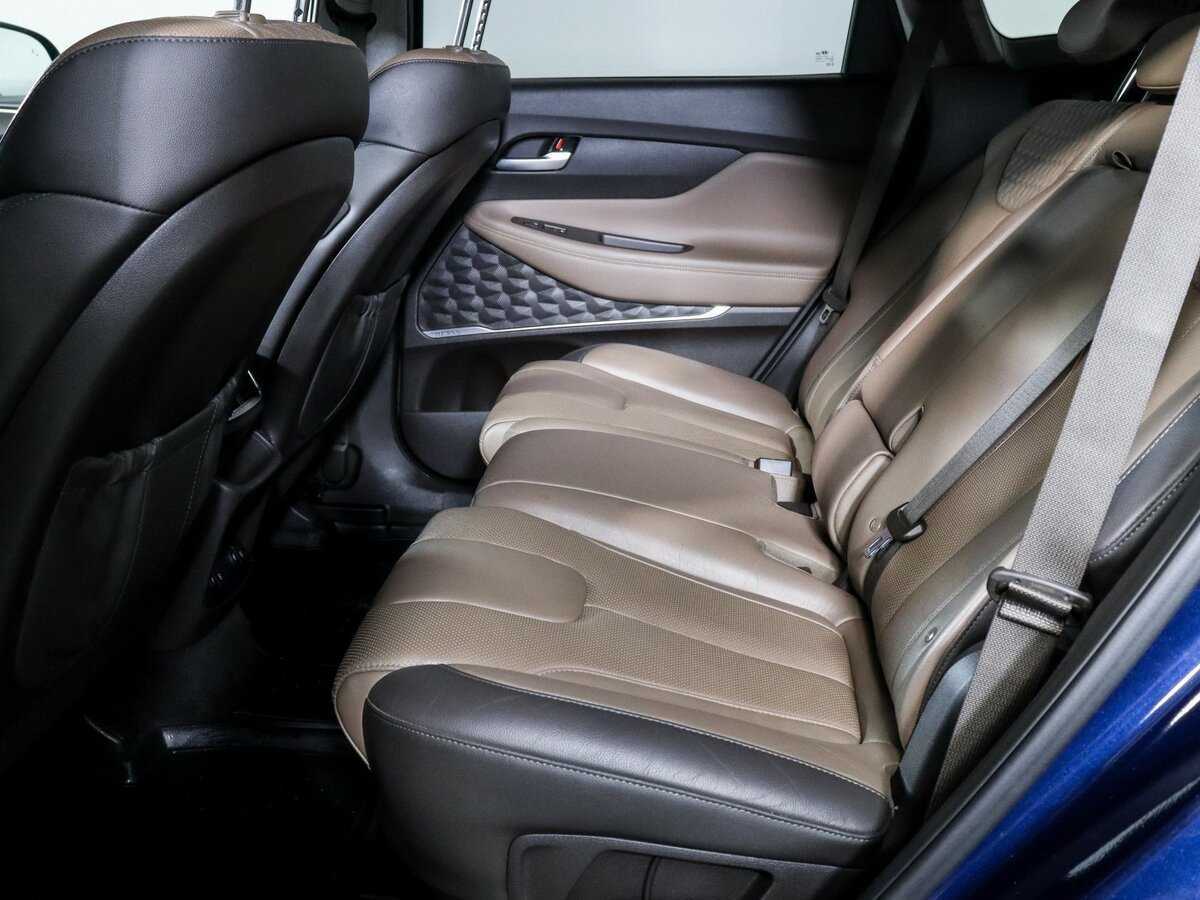 Hyundai Santa Fe с пробегом — 2019 год. Фото: #6