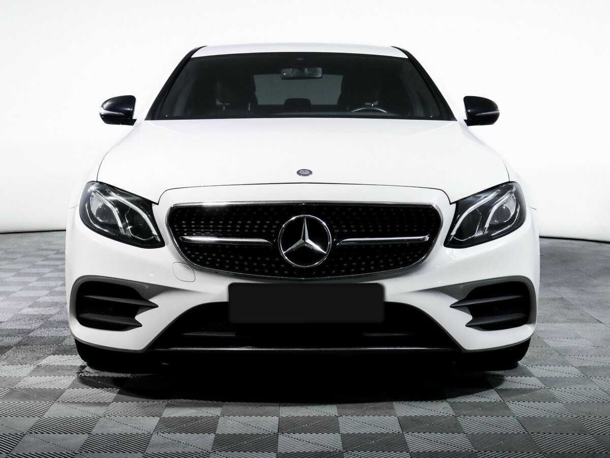 Mercedes-Benz E-Класс с пробегом — 2016 год. Фото: #1