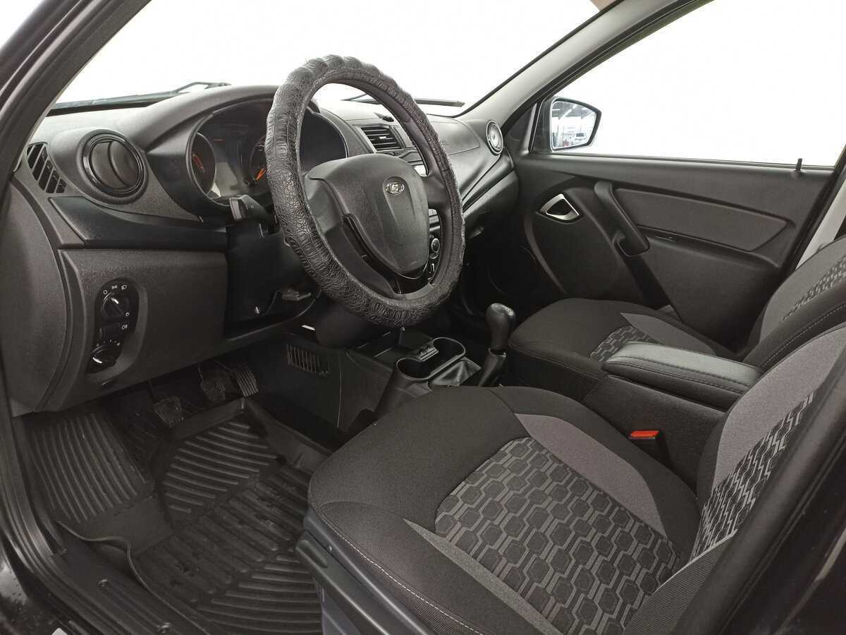 Lada (ВАЗ) Granta с пробегом — 2023 год. Фото: #14