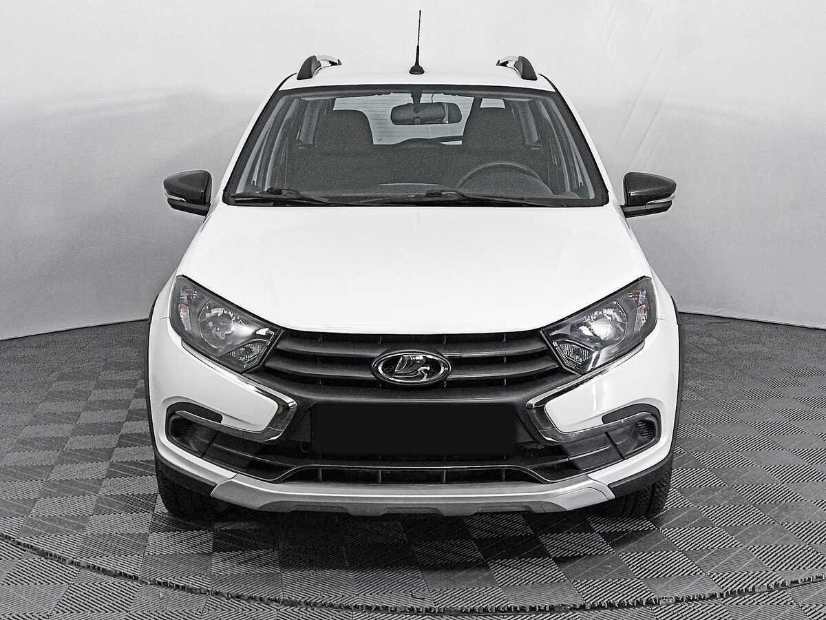 Lada (ВАЗ) Granta с пробегом — 2023 год. Фото: #1