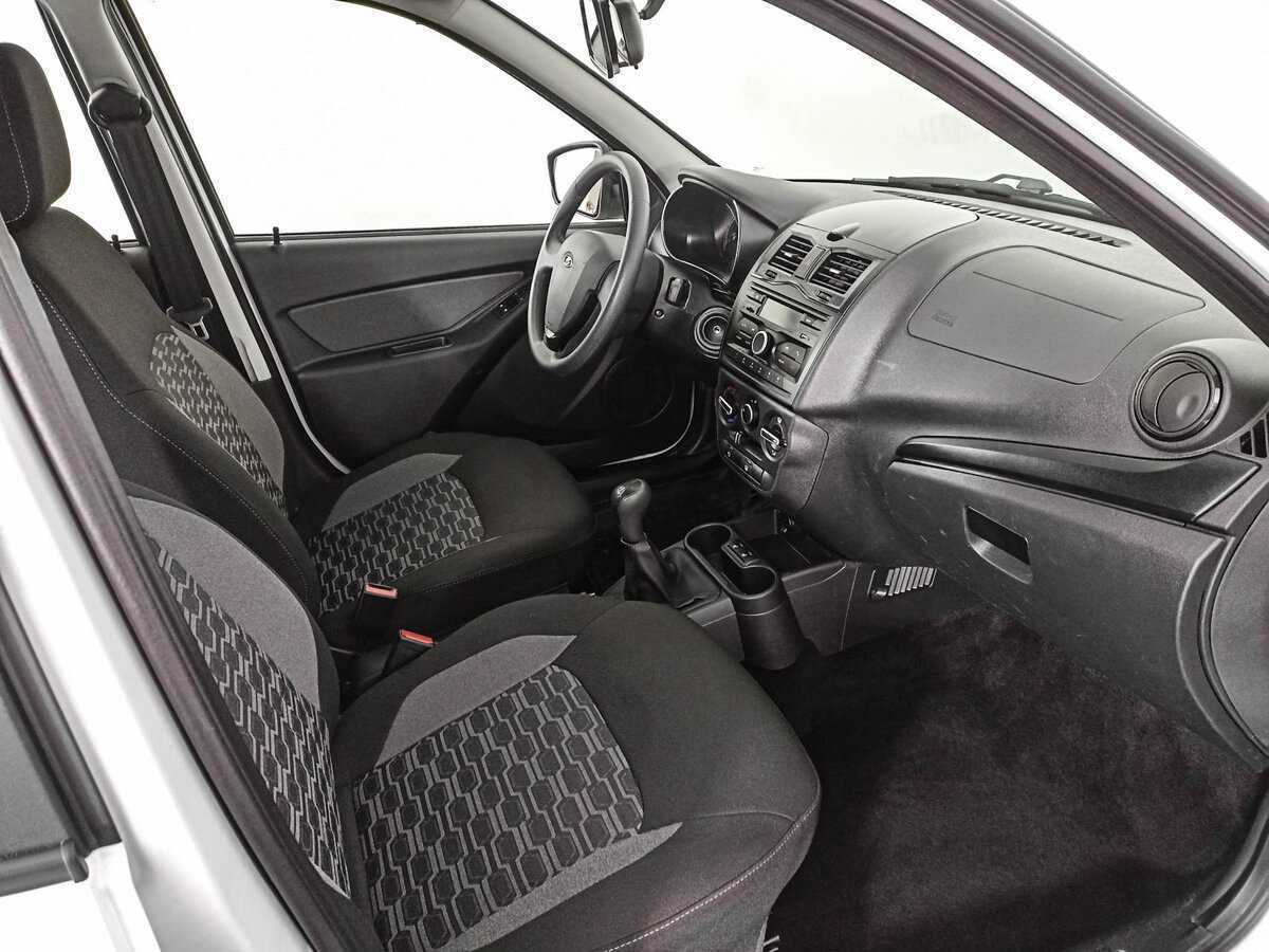 Lada (ВАЗ) Granta с пробегом — 2023 год. Фото: #10