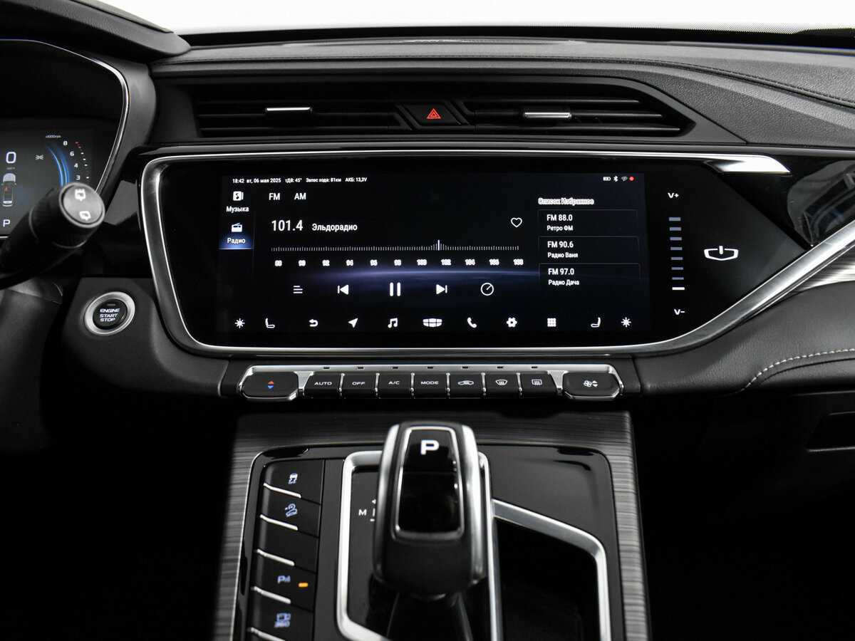 Geely Atlas Pro с пробегом — 2022 год. Фото: #15