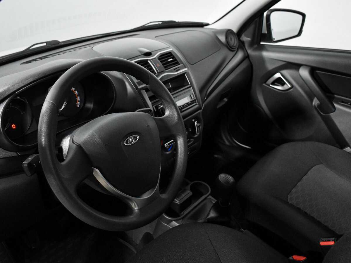 Lada (ВАЗ) Granta с пробегом — 2024 год. Фото: #8