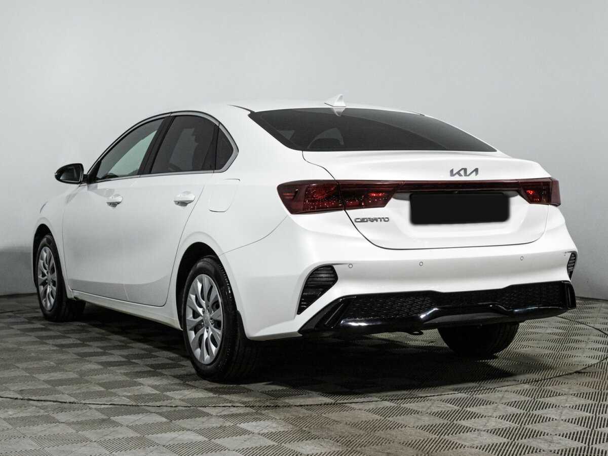 Kia Cerato с пробегом — 2022 год. Фото: #6