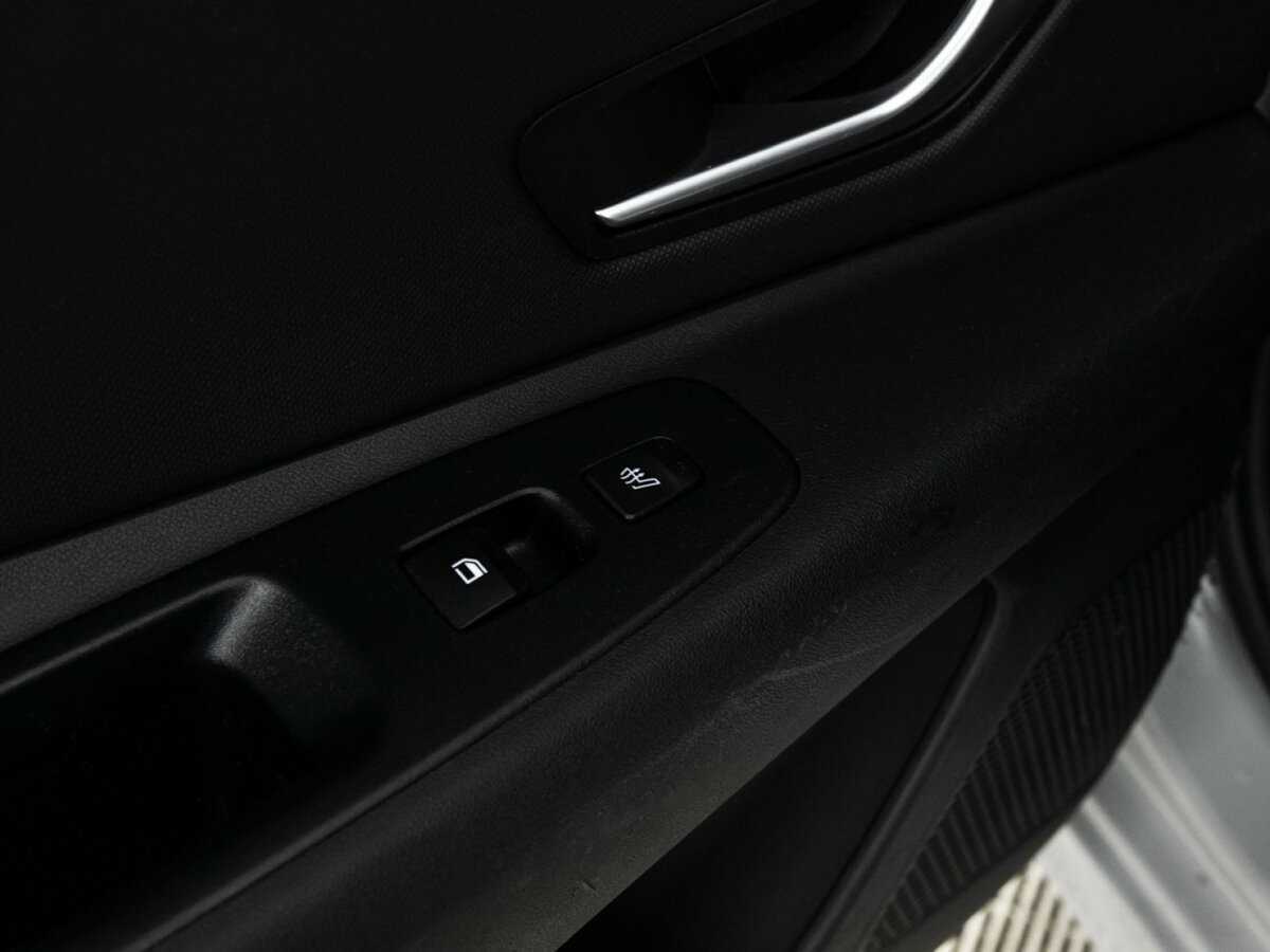 Hyundai Elantra с пробегом — 2021 год. Фото: #18