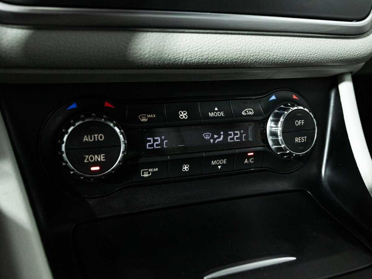 Mercedes-Benz CLA с пробегом — 2014 год. Фото: #13