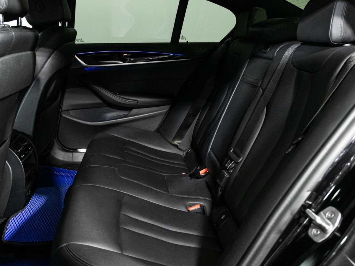 BMW 5 серии с пробегом — 2017 год. Фото: #9