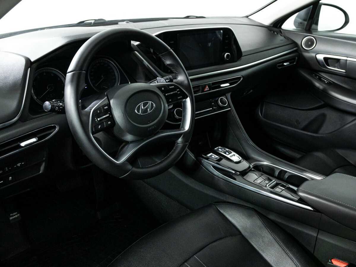 Hyundai Sonata с пробегом — 2021 год. Фото: #10
