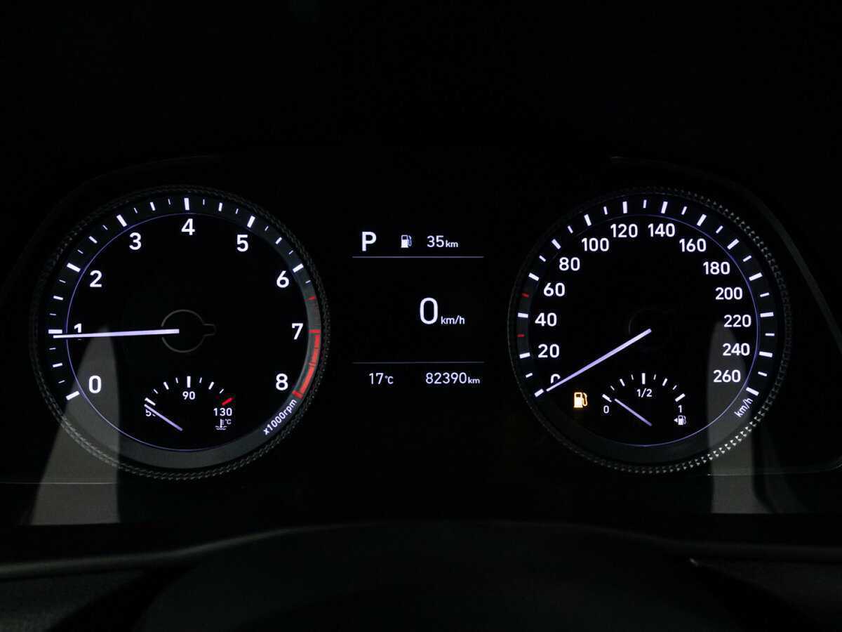 Hyundai Sonata с пробегом — 2021 год. Фото: #11