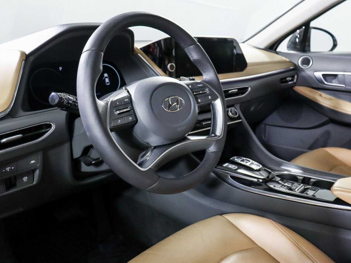 Hyundai Sonata с пробегом — 2020 год. Фото: #13