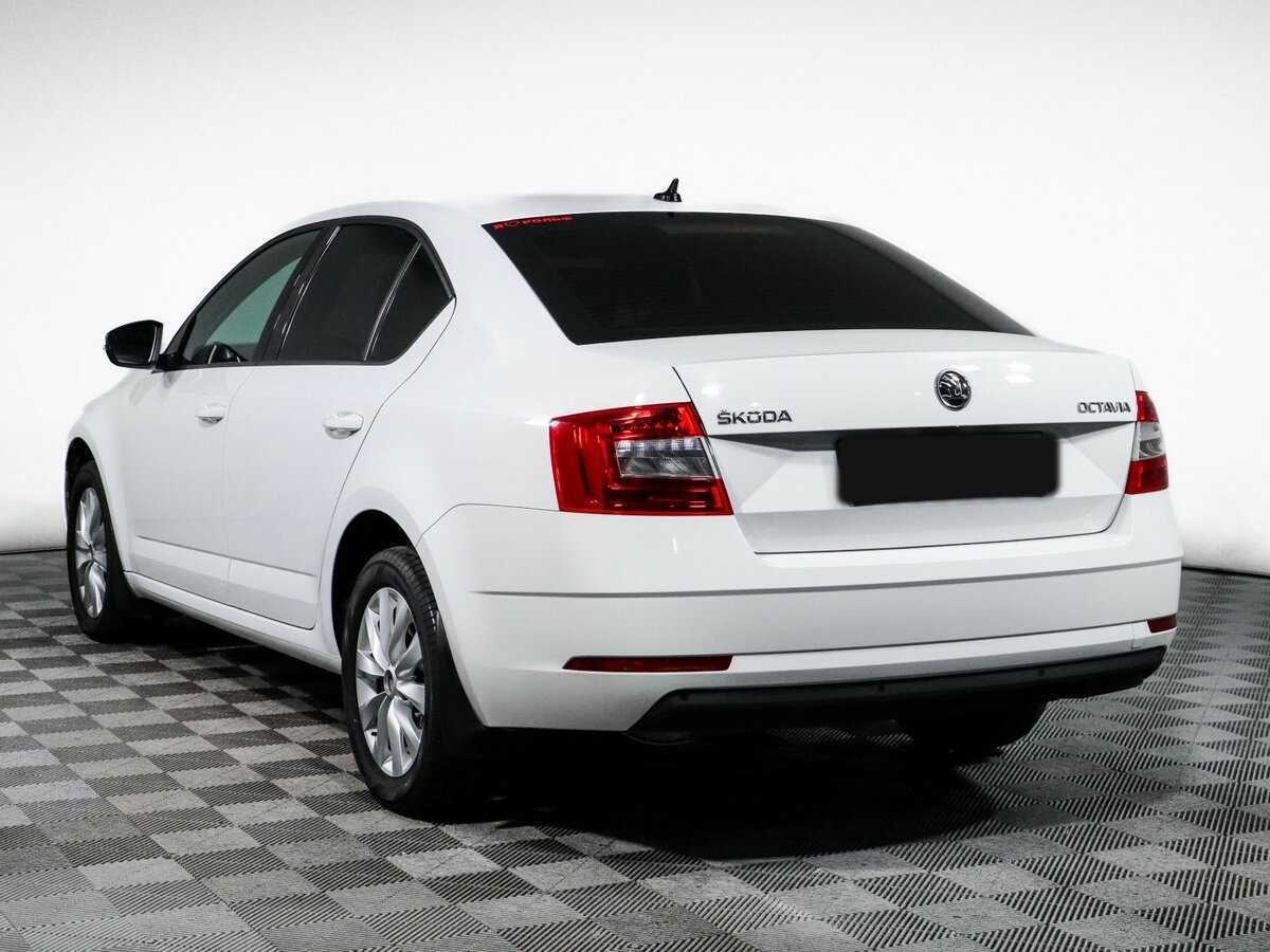 Skoda Octavia с пробегом — 2019 год. Фото: #6