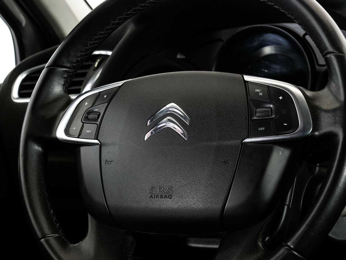 Citroen C4 с пробегом — 2012 год. Фото: #9