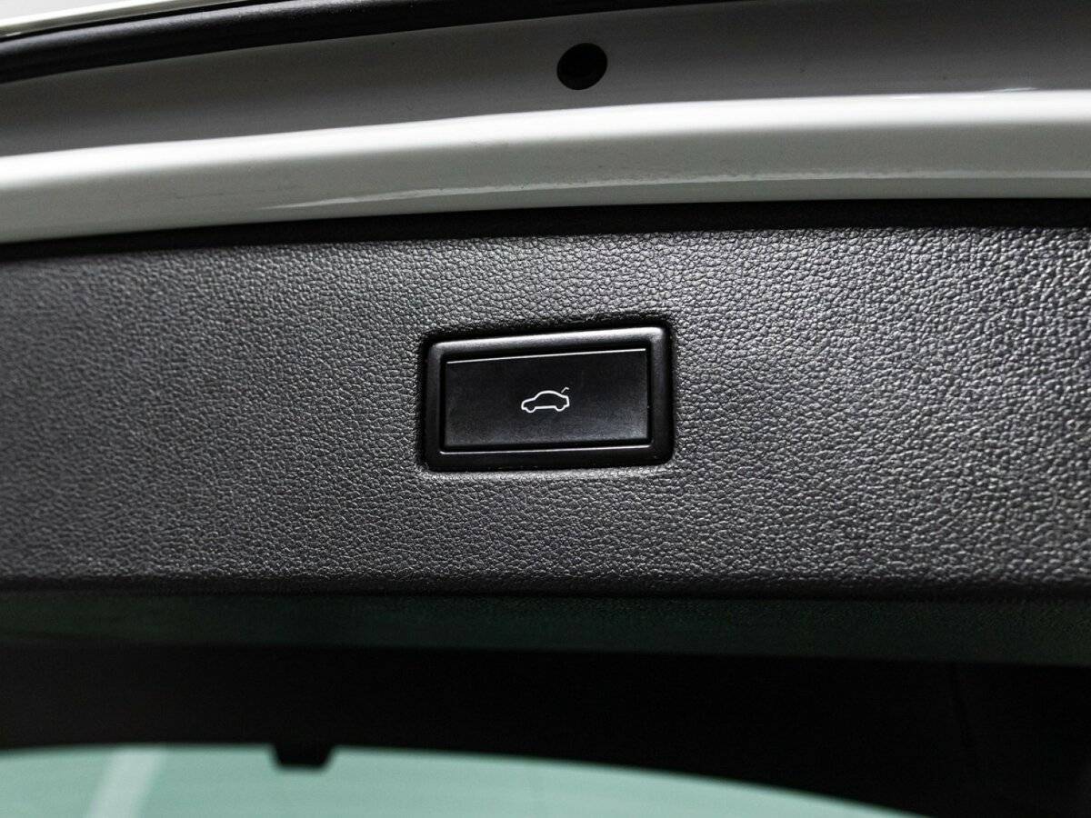 Volkswagen Tiguan с пробегом — 2018 год. Фото: #15