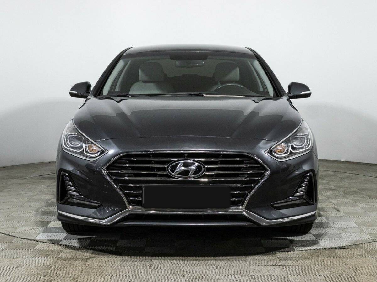 Hyundai Sonata с пробегом — 2018 год. Фото: #1