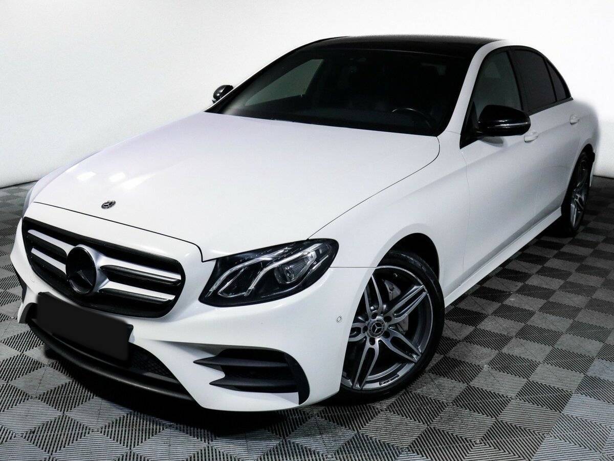 Mercedes-Benz E-Класс с пробегом — 2017 год. Фото: #16