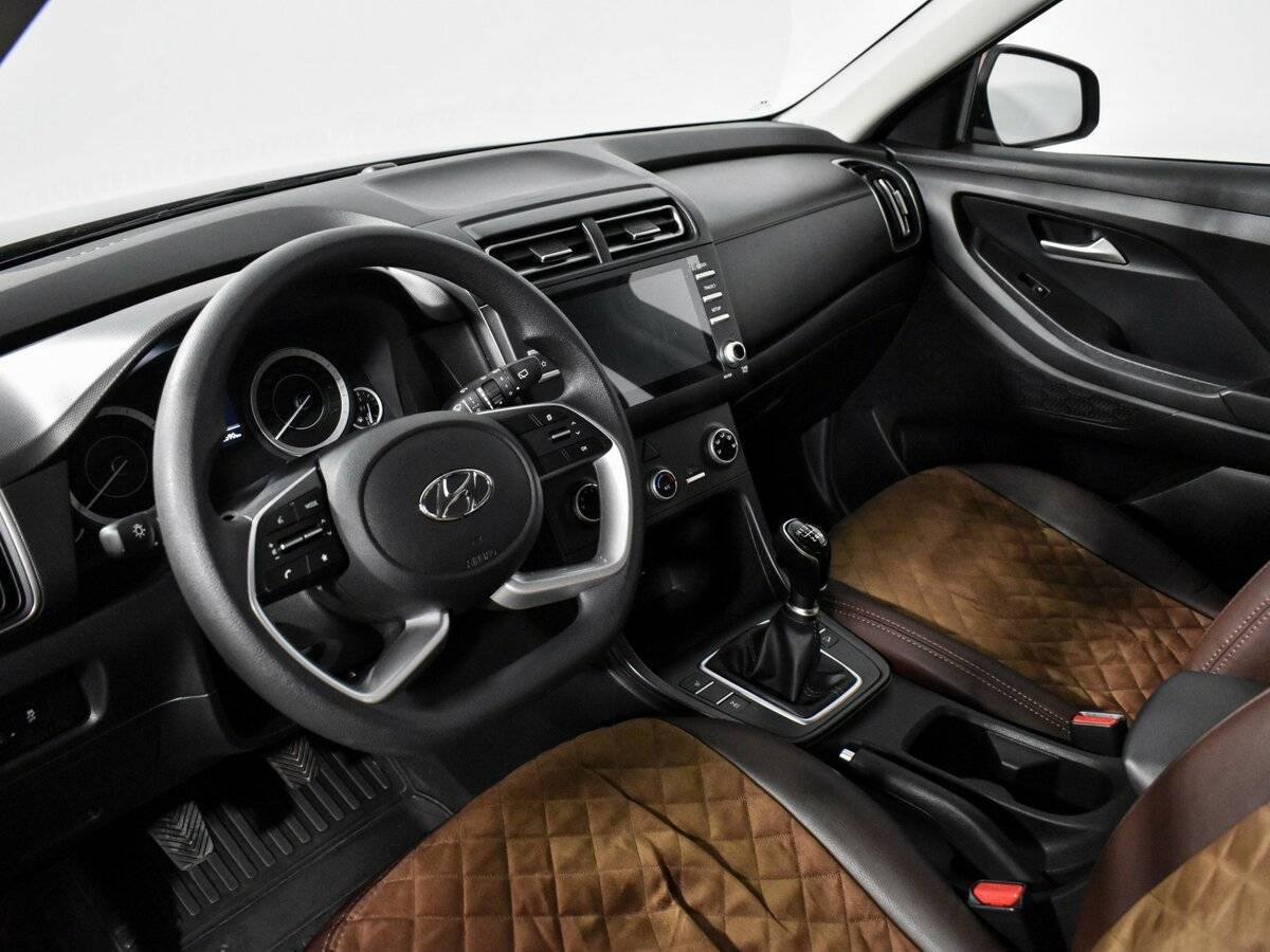 Hyundai Creta с пробегом — 2022 год. Фото: #8