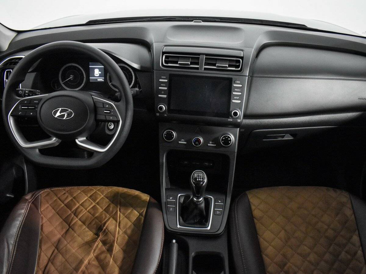 Hyundai Creta с пробегом — 2022 год. Фото: #11