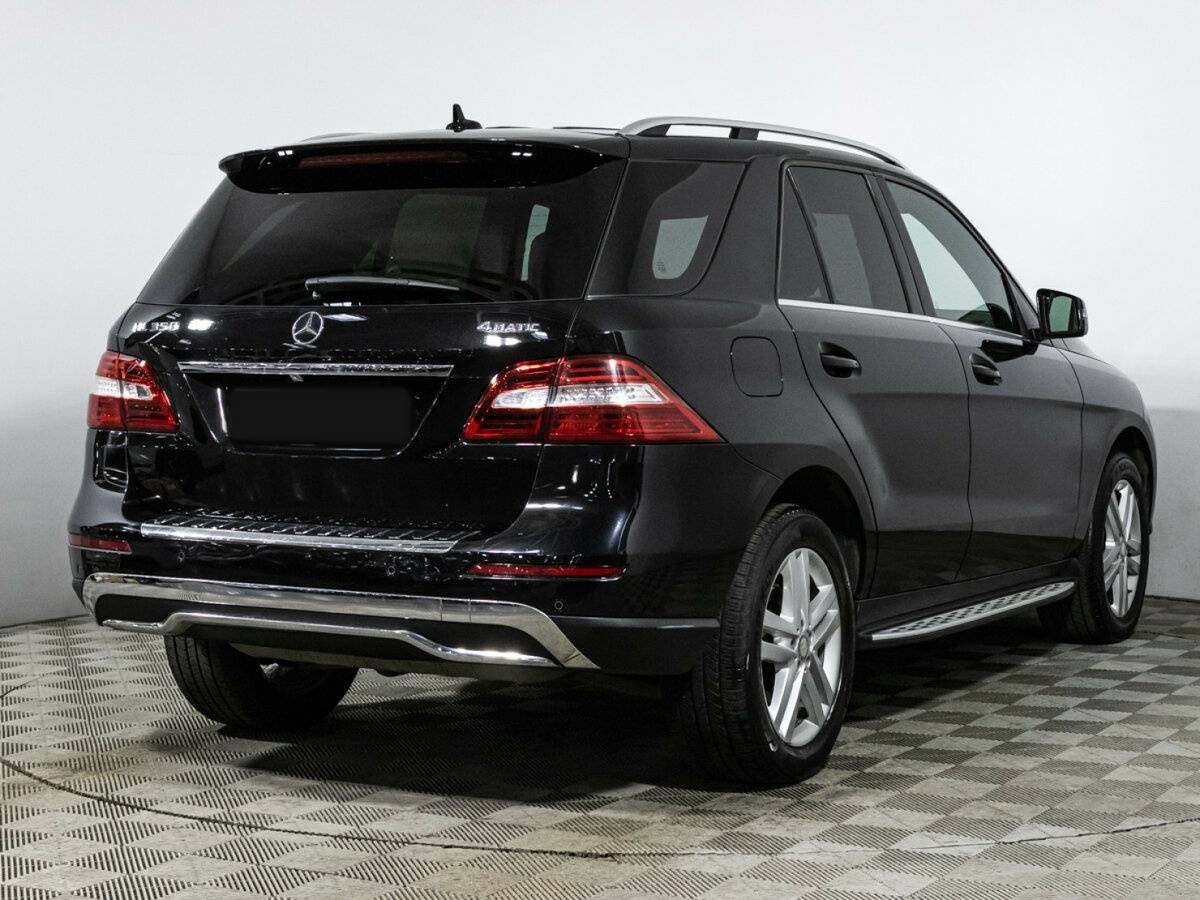 Mercedes-Benz M-Класс с пробегом — 2012 год. Фото: #4