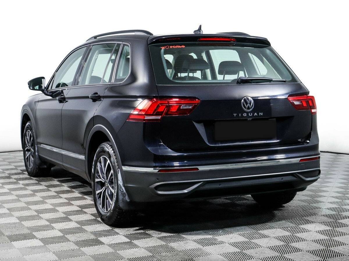 Volkswagen Tiguan с пробегом — 2021 год. Фото: #6