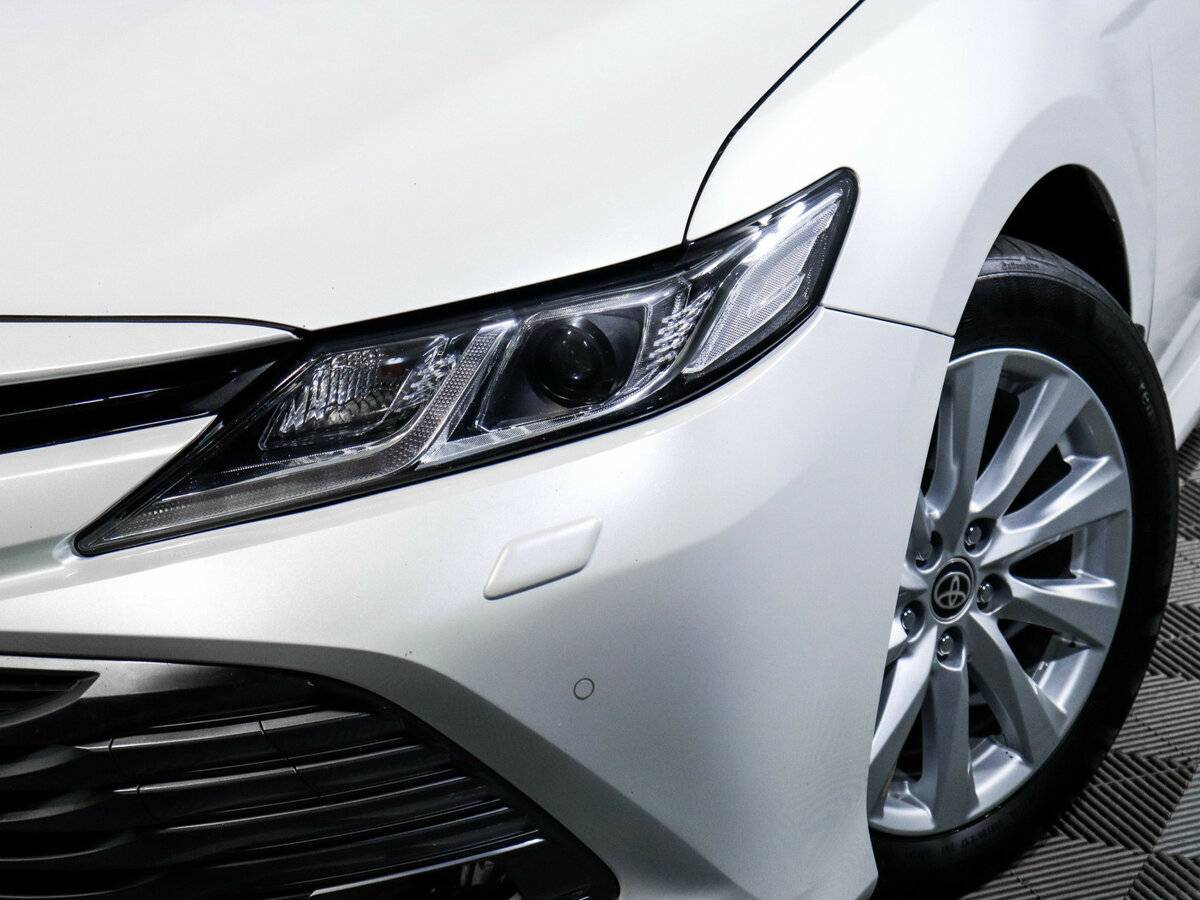 Toyota Camry с пробегом — 2021 год. Фото: #15