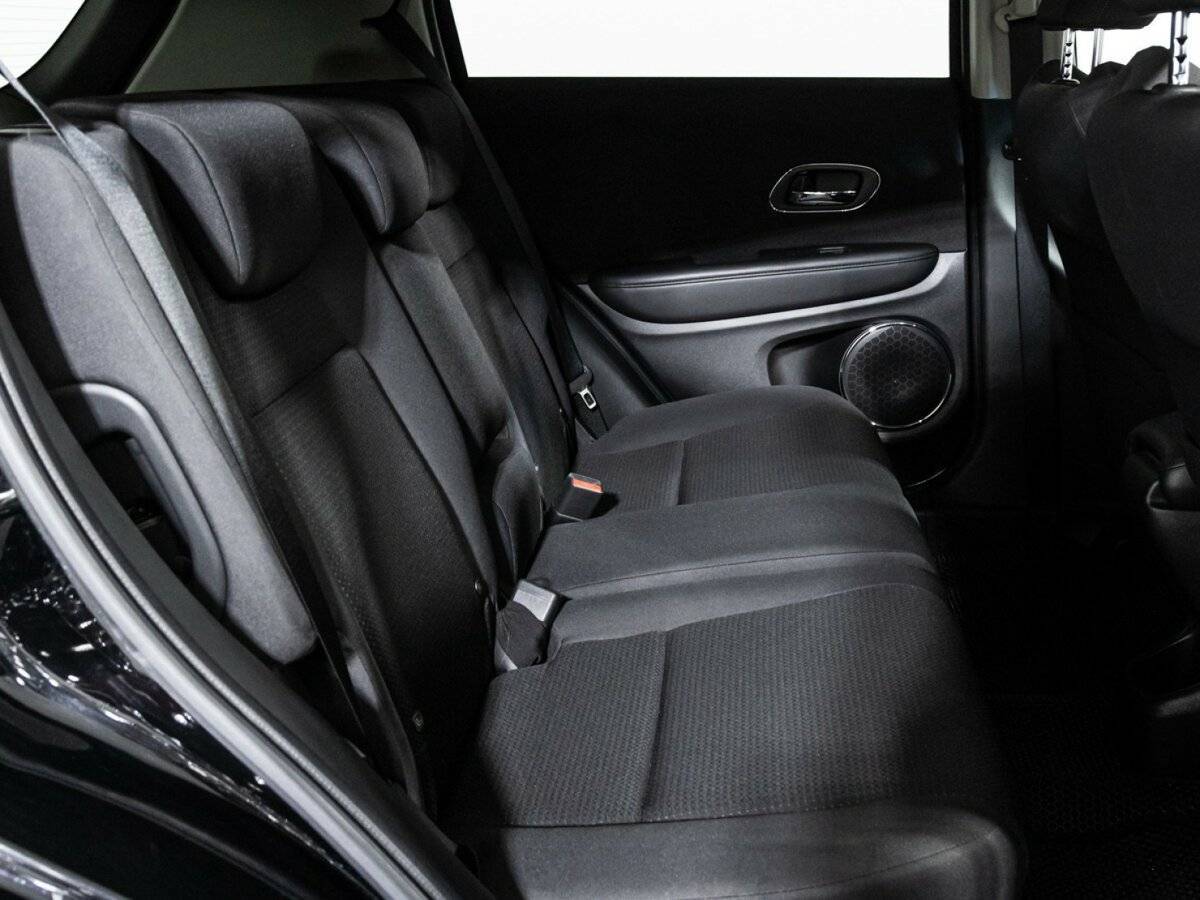 Honda Vezel с пробегом — 2019 год. Фото: #9