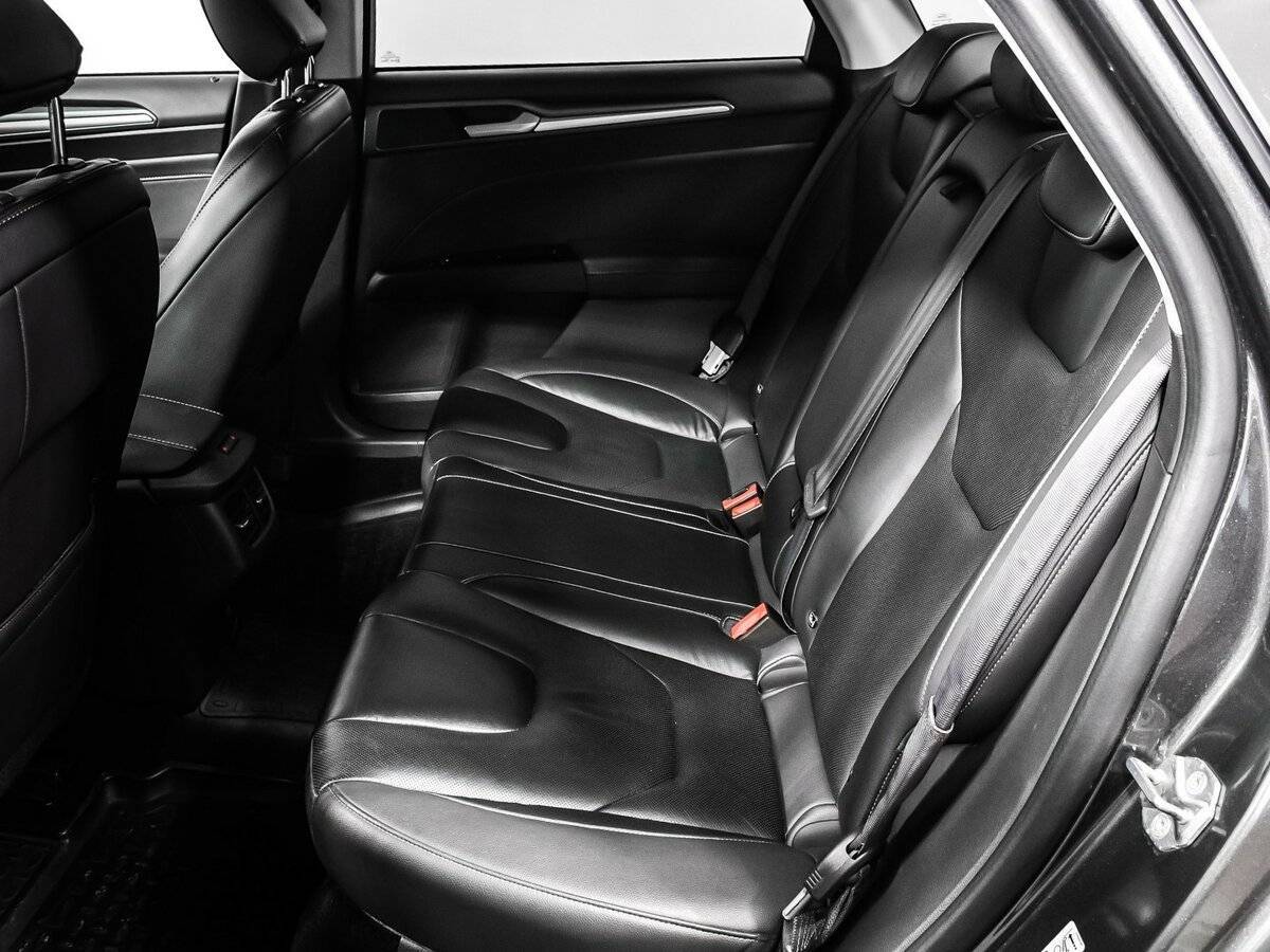 Ford Mondeo с пробегом — 2018 год. Фото: #12