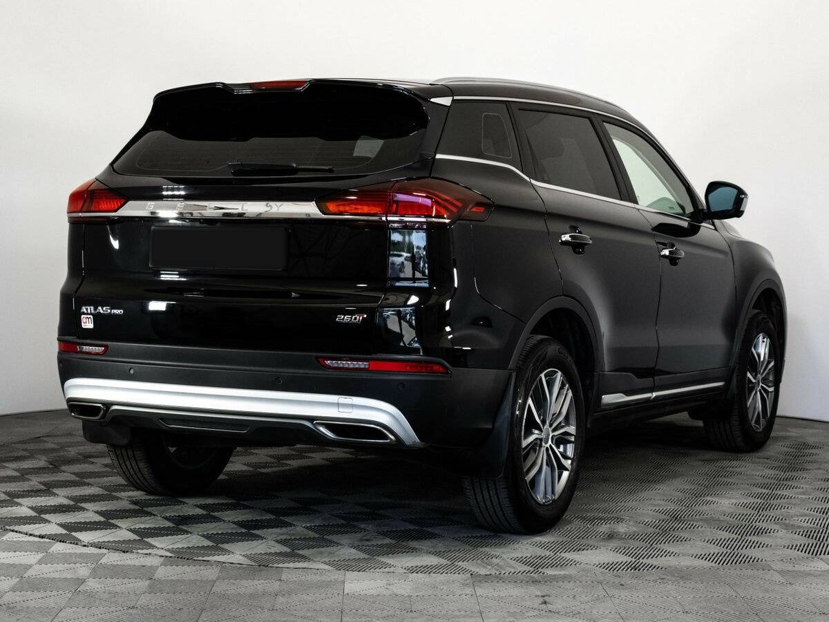 Geely Atlas Pro с пробегом — 2022 год. Фото: #3