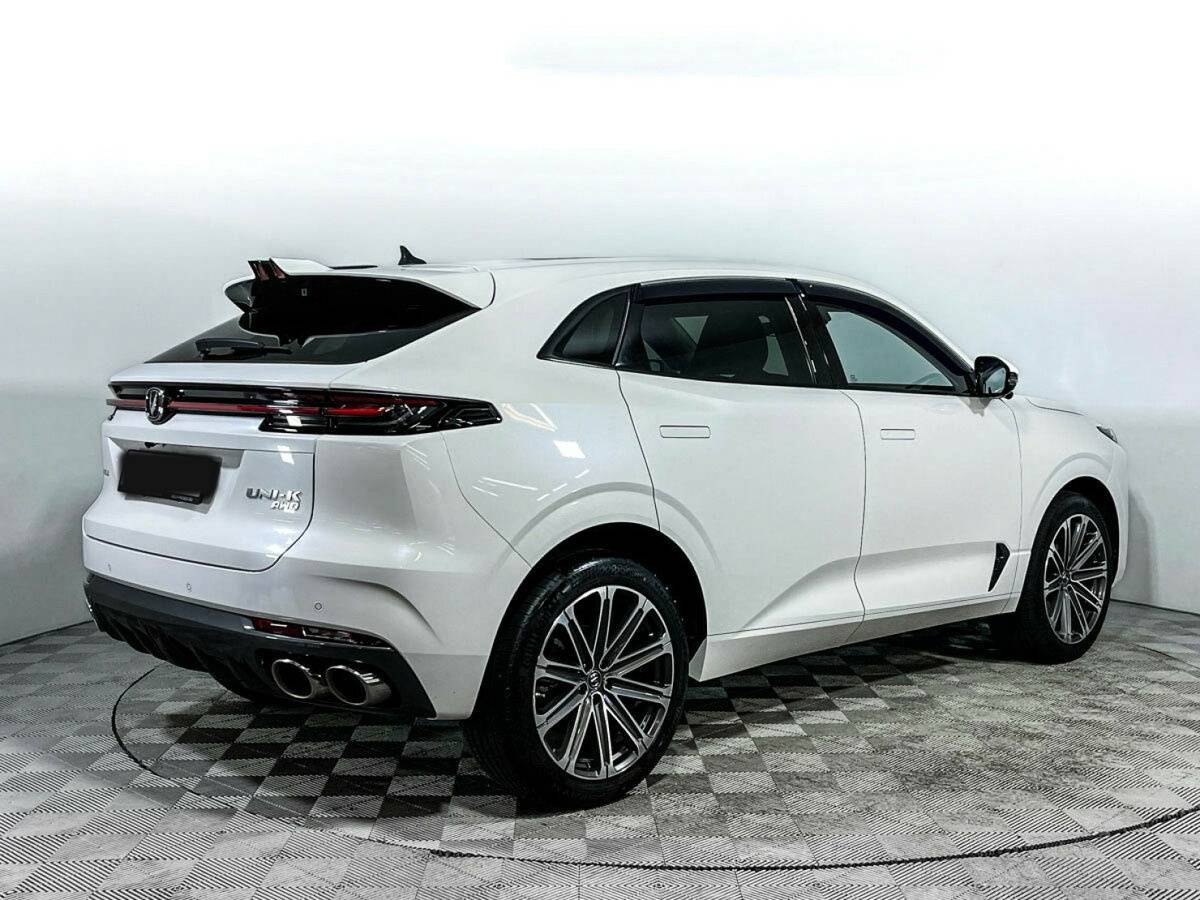 Changan UNI-K с пробегом — 2023 год. Фото: #3