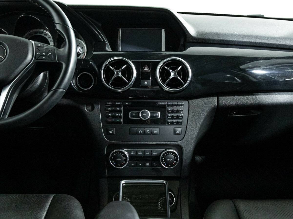 Mercedes-Benz GLK-Класс с пробегом — 2014 год. Фото: #13