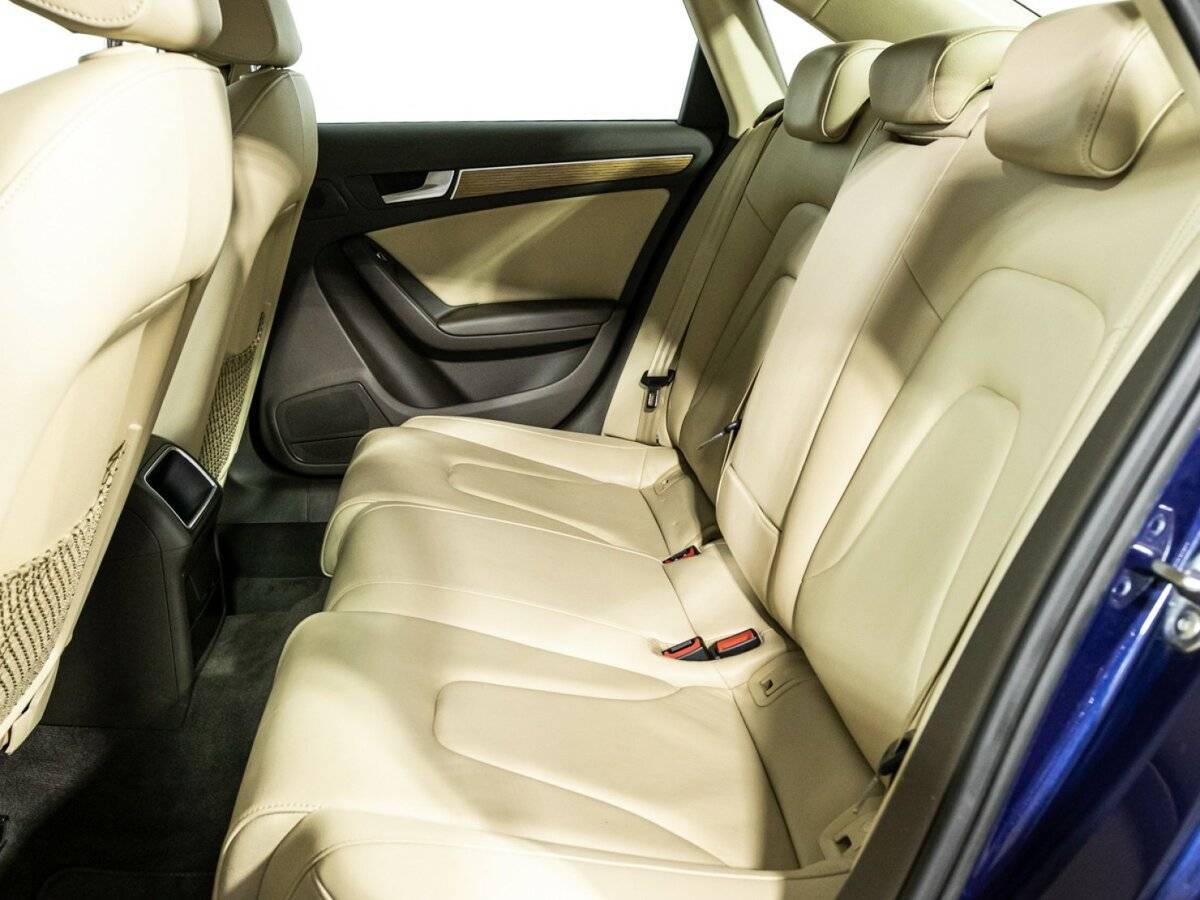 Audi A4 с пробегом — 2015 год. Фото: #9