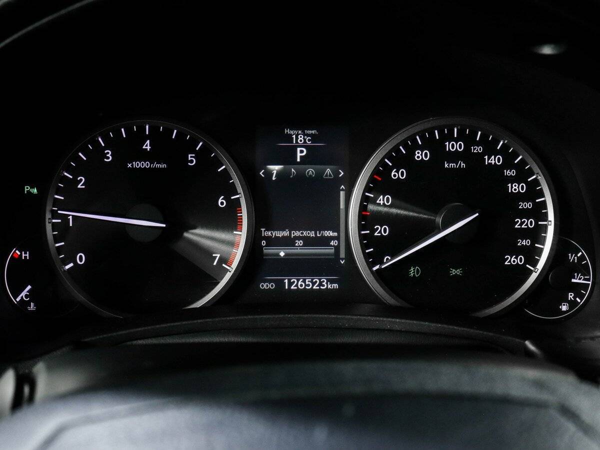 Lexus NX с пробегом — 2015 год. Фото: #7