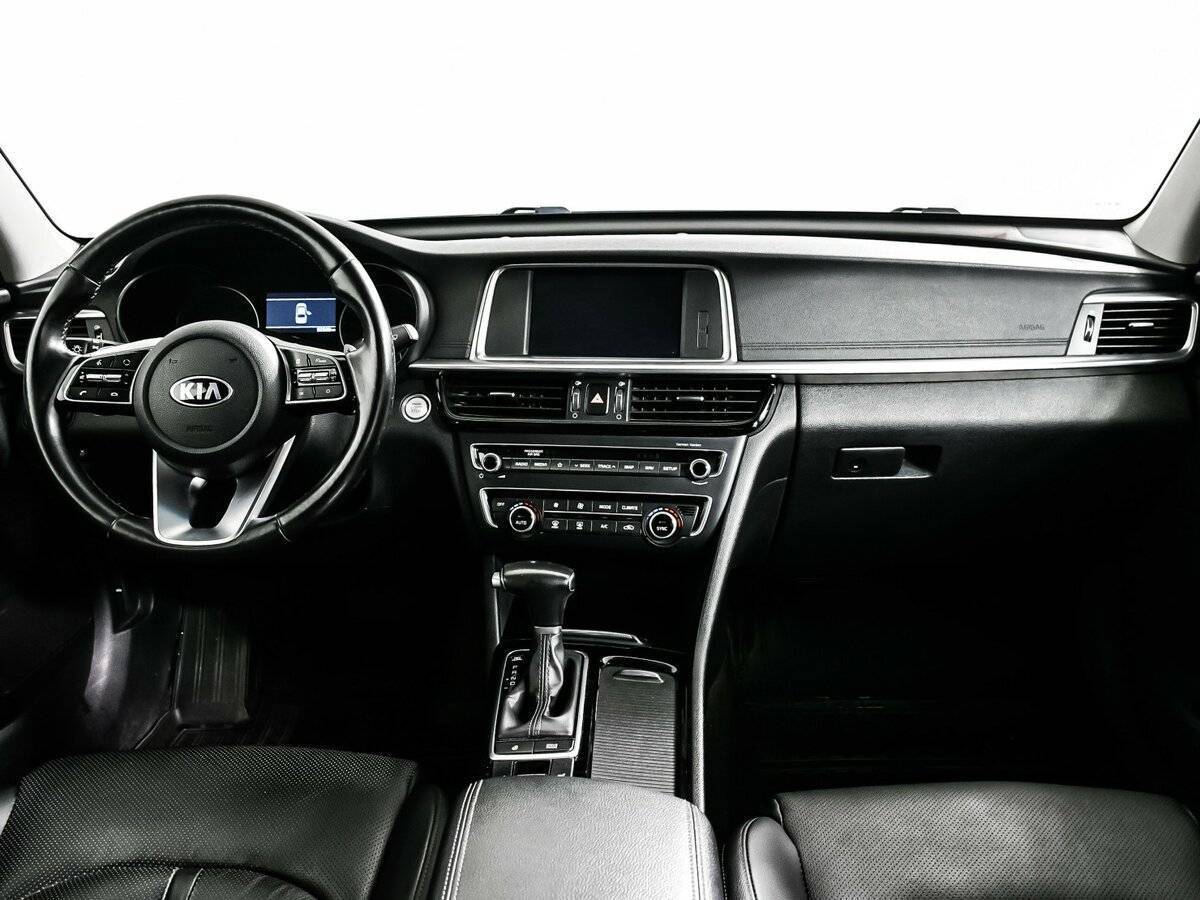 Kia Optima с пробегом — 2018 год. Фото: #10