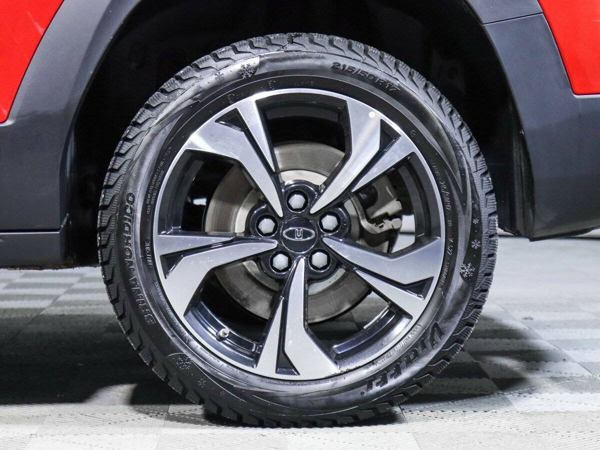 Москвич 3 с пробегом — 2023 год. Фото: #9