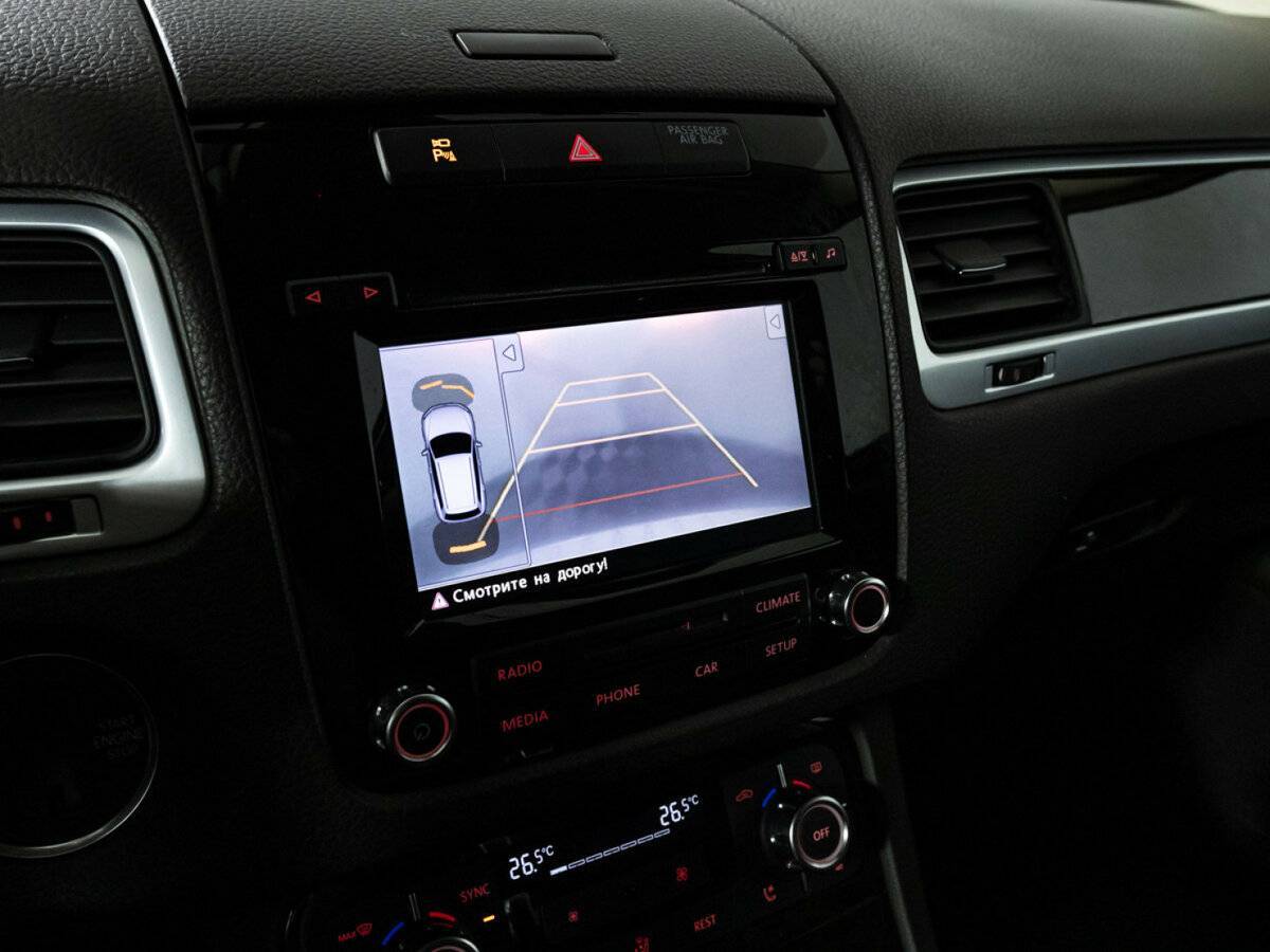 Volkswagen Touareg с пробегом — 2013 год. Фото: #18