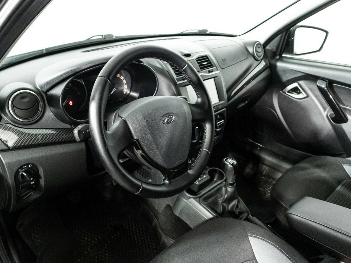 Lada (ВАЗ) Granta с пробегом — 2024 год. Фото: #10