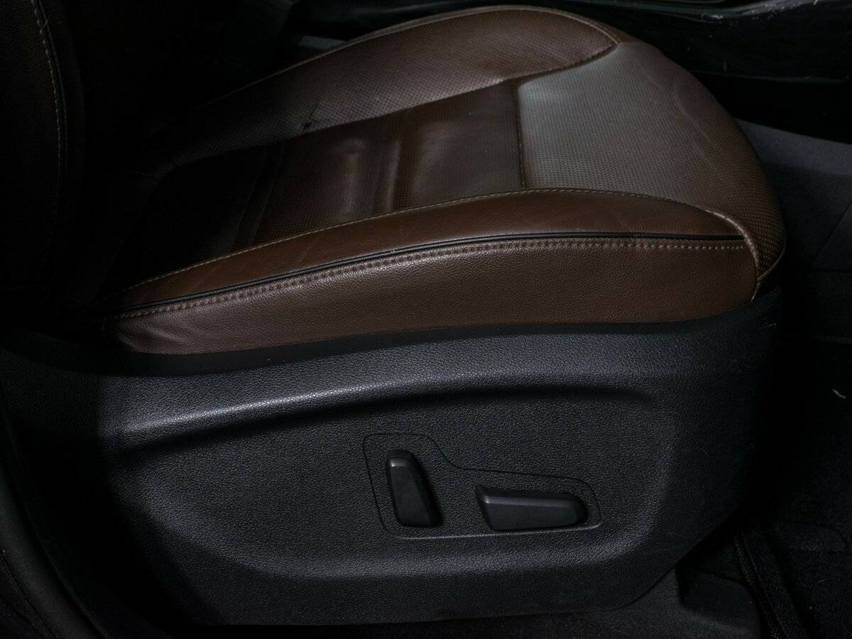 Kia Sorento с пробегом — 2017 год. Фото: #17