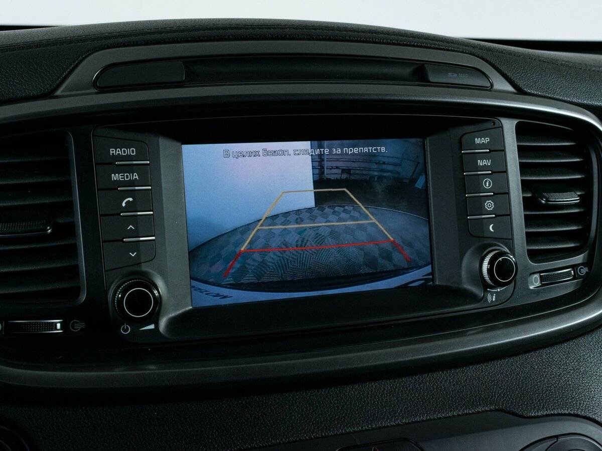 Kia Sorento с пробегом — 2017 год. Фото: #18