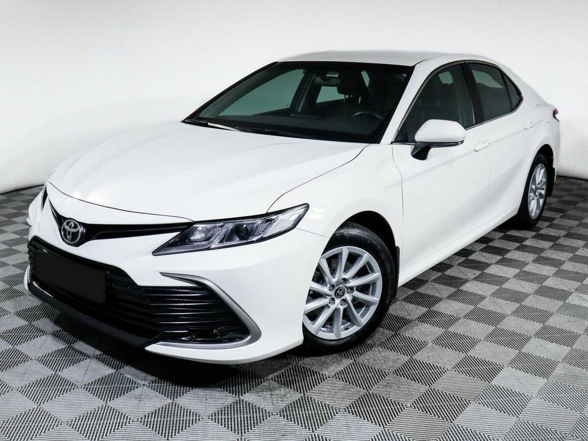 Toyota Camry с пробегом — 2021 год. Фото: #16