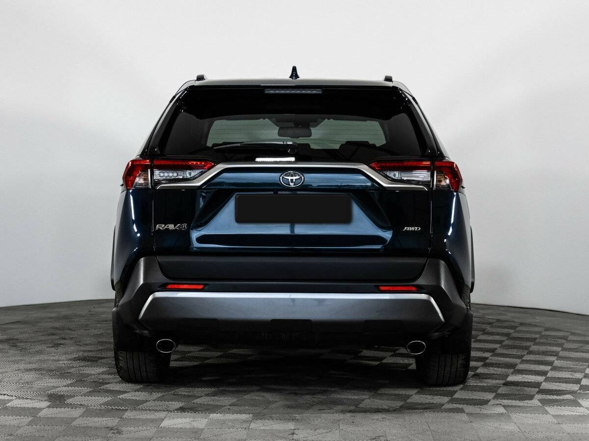 Toyota RAV4 с пробегом — 2020 год. Фото: #4