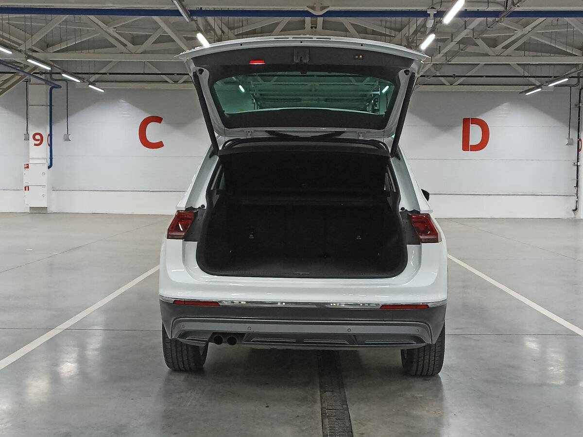 Volkswagen Tiguan с пробегом — 2018 год. Фото: #9