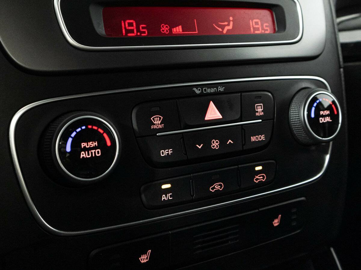 Kia Sorento с пробегом — 2020 год. Фото: #19