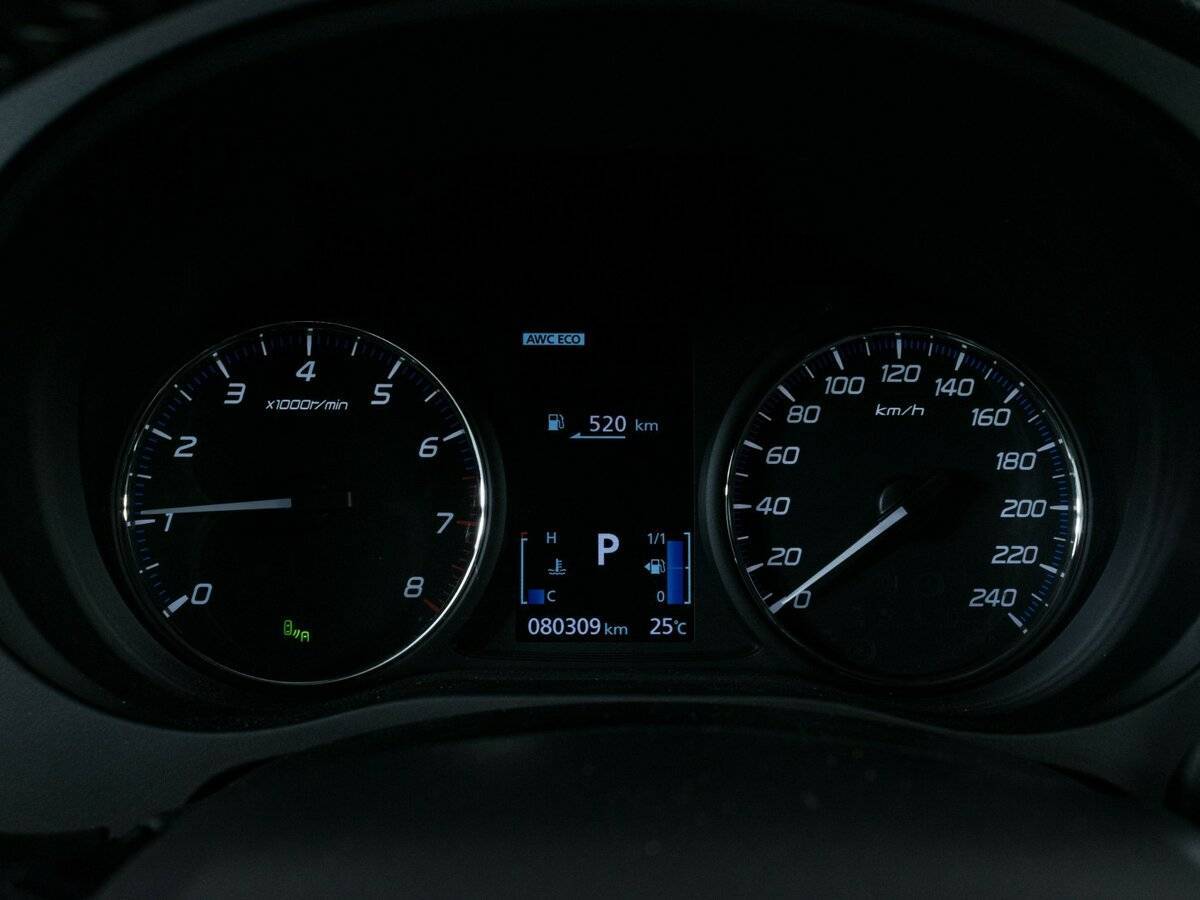 Mitsubishi Outlander с пробегом — 2020 год. Фото: #13