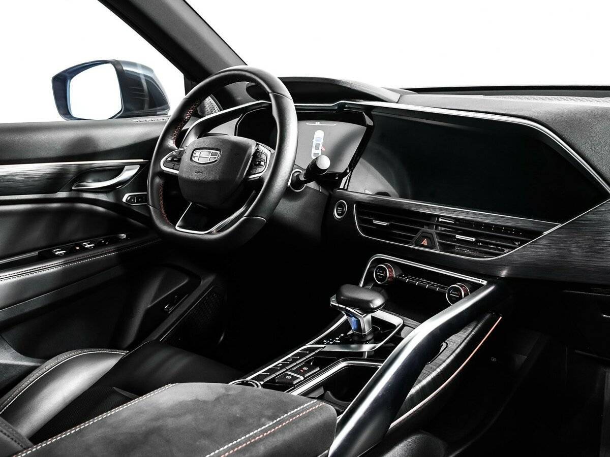 Geely Tugella с пробегом — 2022 год. Фото: #8